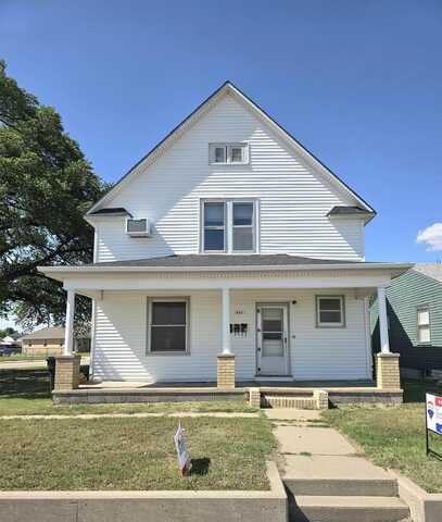 601 E 13th, Hays, KS 67601