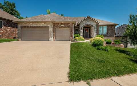 5386 S Faust Avenue, Springfield, MO 65810