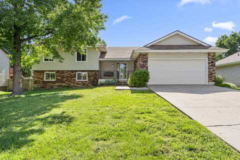 3864 S Hillcrest Avenue, Springfield, MO 65807