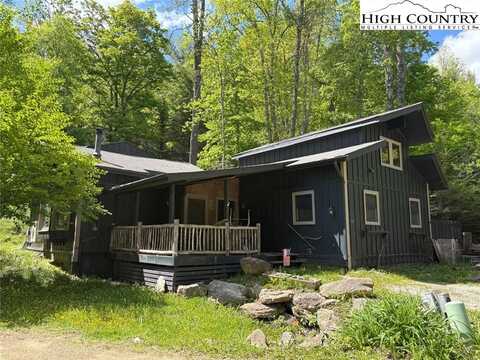 257 River Road, Newland, NC 28657