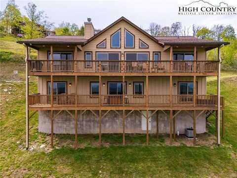 555 Golden Ridge Road, Blowing Rock, NC 28605