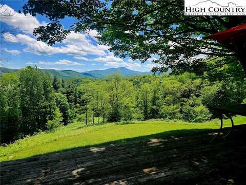 690/692 Lynn Hill Road, Boone, NC 28607