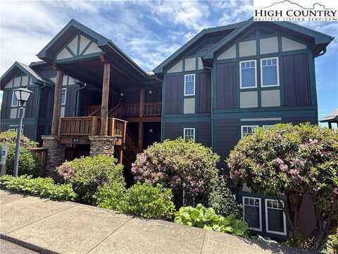 277 Indian Paintbrush Drive, Banner Elk, NC 28604