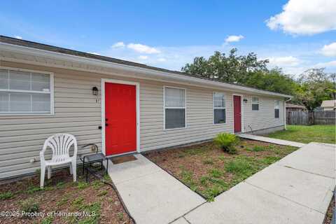 4737 6th Street, Zephyrhills, FL 33542