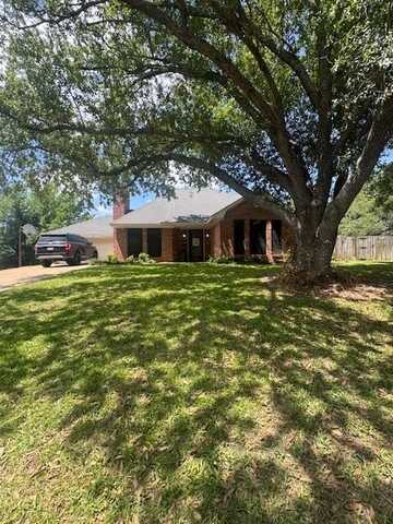 226 Colonial Cir, Athens, TX 75751