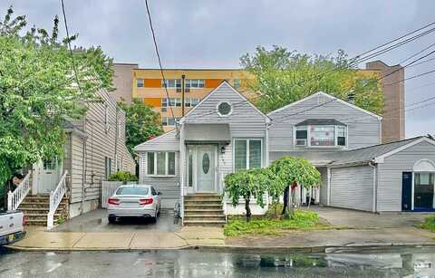 760 6TH ST, Secaucus, NJ 07094