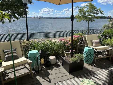 69 LEE CT, JC, West Bergen, NJ 07305