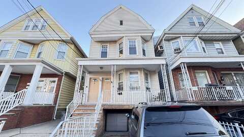 66 WEST 15TH ST, Bayonne, NJ 07002