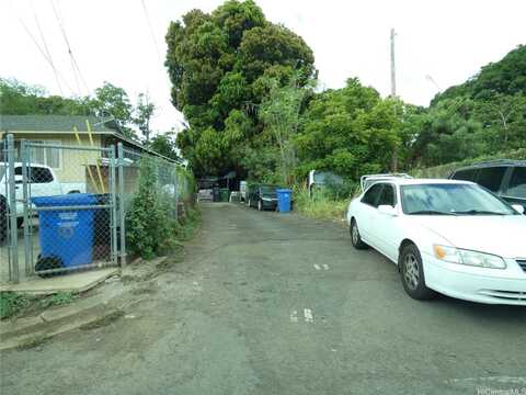 94-125 Pahu Street, Waipahu, HI 96797