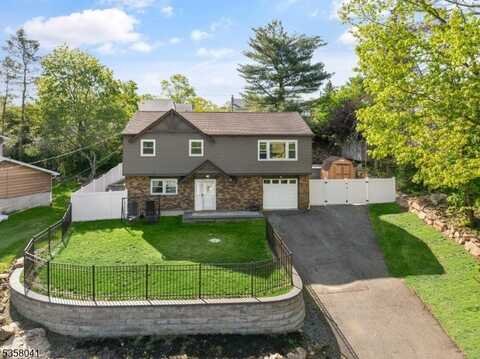 108 Winding Hill Rd, Hopatcong, NJ 07843