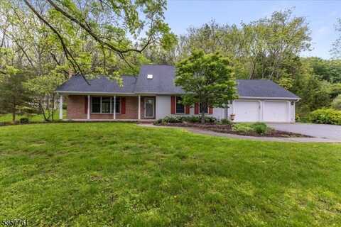 457 Johnsonburg Rd, Hope, NJ 07825
