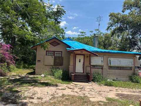607 S Willow Avenue, Avon Park, FL 33825
