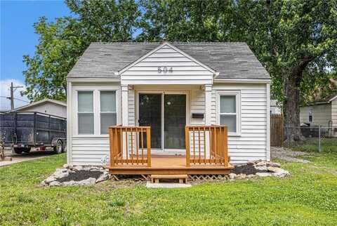 504 Pinkston Street, Grandview, MO 64030