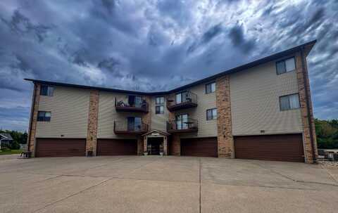 1940 Meadowlark Ln, Huron, SD 57350