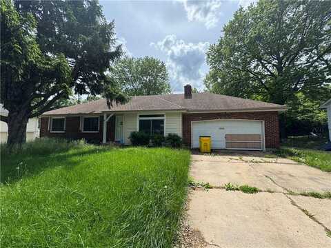 633 E Leslie Drive, Independence, MO 64055