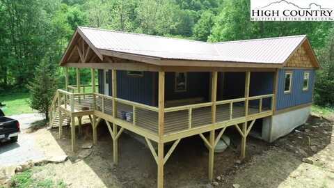 1171 Little Elk Road, Elk Park, NC 28622