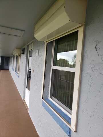 333 LAKE HOWARD DRIVE NW, WINTER HAVEN, FL 33880