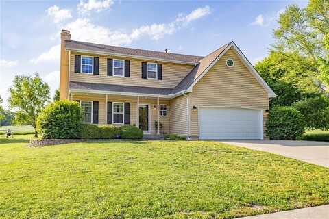 206 Pine Street, Smithville, MO 64089