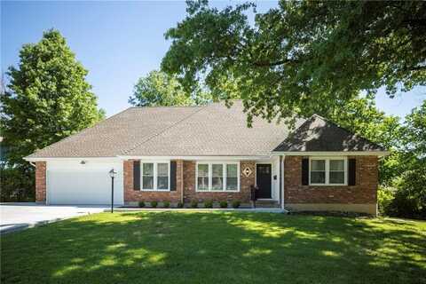 12735 Cambridge Avenue, Grandview, MO 64030