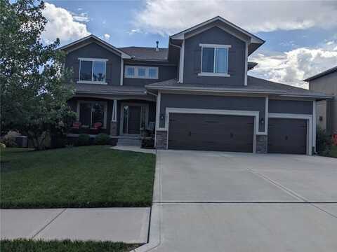 1521 SW Whistle Drive, Lees Summit, MO 64082