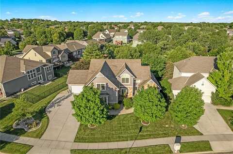 1108 Brynwood Court, Lawrence, KS 66049