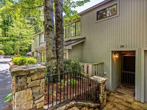 24 E Toxaway Shores, Lake Toxaway, NC 28747