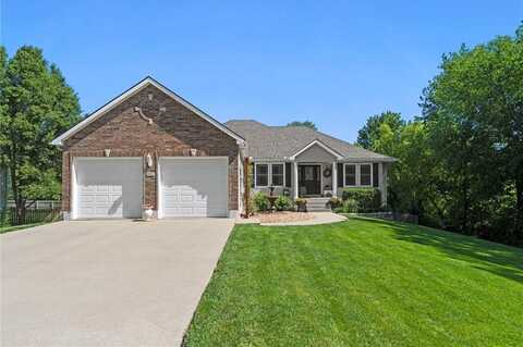 650 SW Ryan Road, Grain Valley, MO 64029