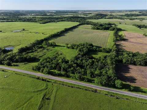 2405 W 1350 Road, Centerville, KS 66014