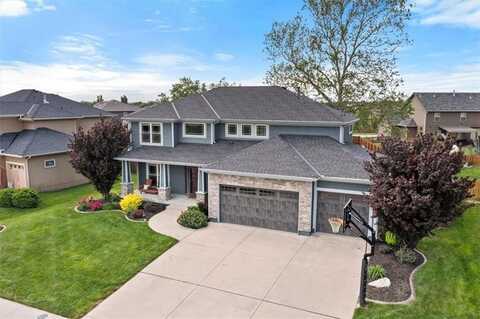 27906 E Foxberry Trail, Lees Summit, MO 64086