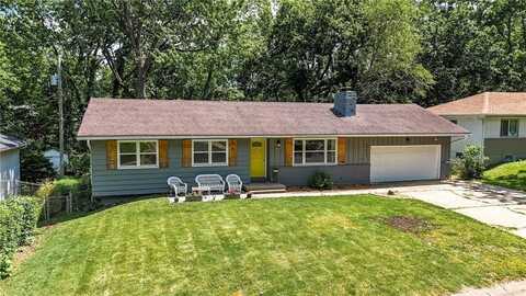 10621 E 32nd Street, Independence, MO 64052