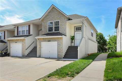 1201 N Mart-Way Drive, Olathe, KS 66061