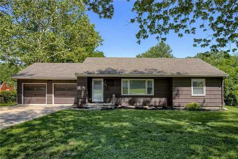 2413 Queen Ridge Drive, Independence, MO 64055