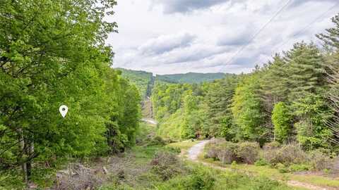 13 Receptive Drive, Glenville, NC 28736