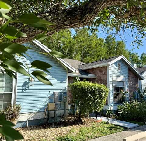 5804 RED CEDAR LANE, TAMPA, FL 33625