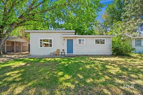 1325 E 5th N, Mountain Home, ID 83647