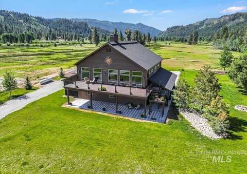 3779 N Rawah Dr, Featherville, ID 83647