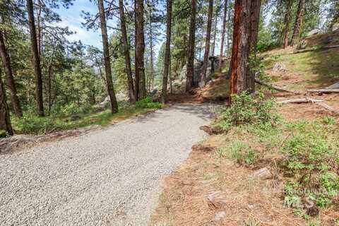1264 Wickham Way, Cascade, ID 83611
