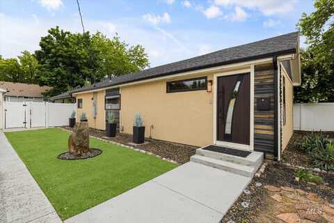 2402 Columbus, Boise, ID 83705
