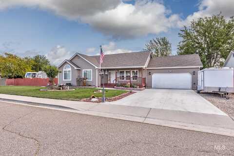 910 Jonathan Street, Fruitland, ID 83619