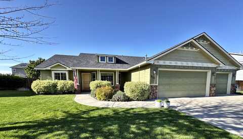 620 Sw Portal Street, Mountain Home, ID 83647