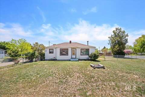 359 Falls Ave W, Twin Falls, ID 83301