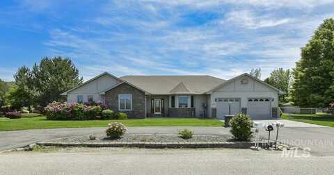 2555 E Quail Run Rd, Emmett, ID 83617