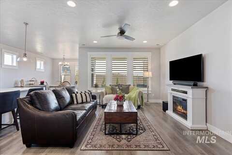 300 S Adventure Way, Kuna, ID 83634