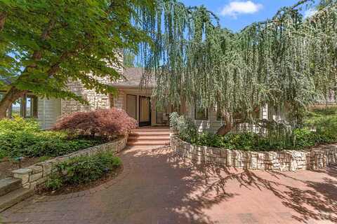 140 E Ridgeline Dr, Boise, ID 83702