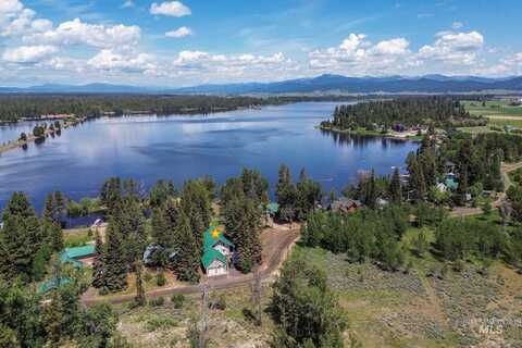 136 Paradise Lane, Donnelly, ID 83615