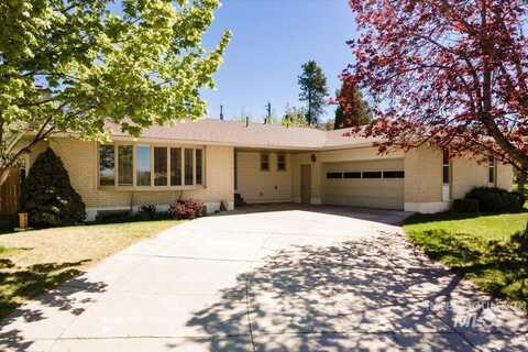 520 Fairway Dr, Pocatello, ID 83201