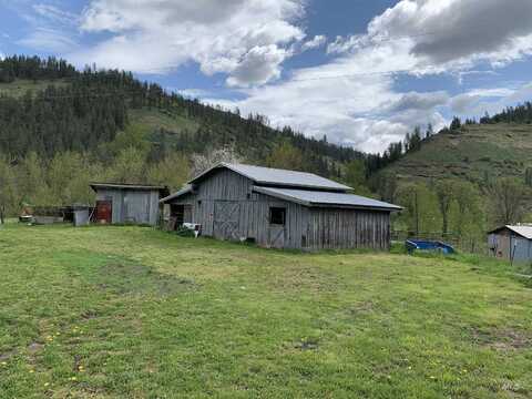 120 Three Bear Lane, Stites, ID 83552
