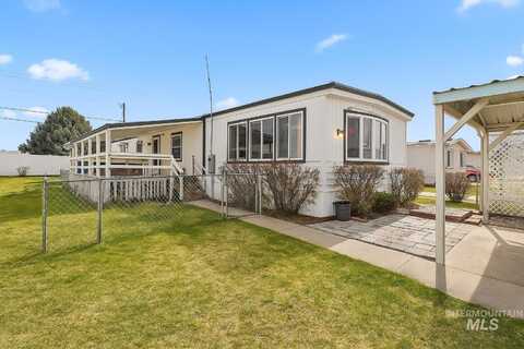 410 W Flamingo Ave #42, Nampa, ID 83651