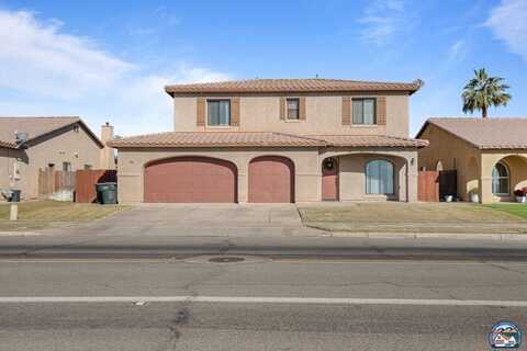 2858 Ross Ave, El Centro, CA 92243