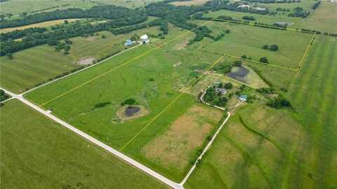 000 W 359th Street, Paola, KS 66071